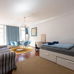- Burggasse Apartment