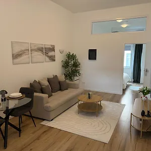 Cozy South-up And Ground Appartamento Bruxelles