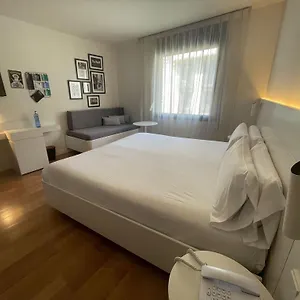 Pol & Grace Hotel Barcelona