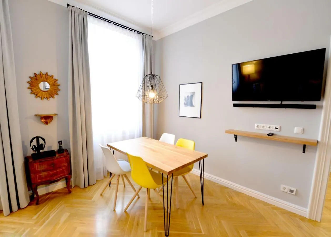 Exclusive & Top Equipped, 10 Min From The Centre Vienna 0*,