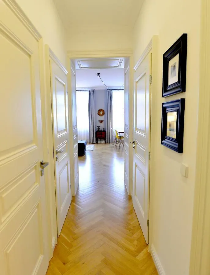 Apartment Exclusive & Top Equipped, 10 Min From The Centre Vienna